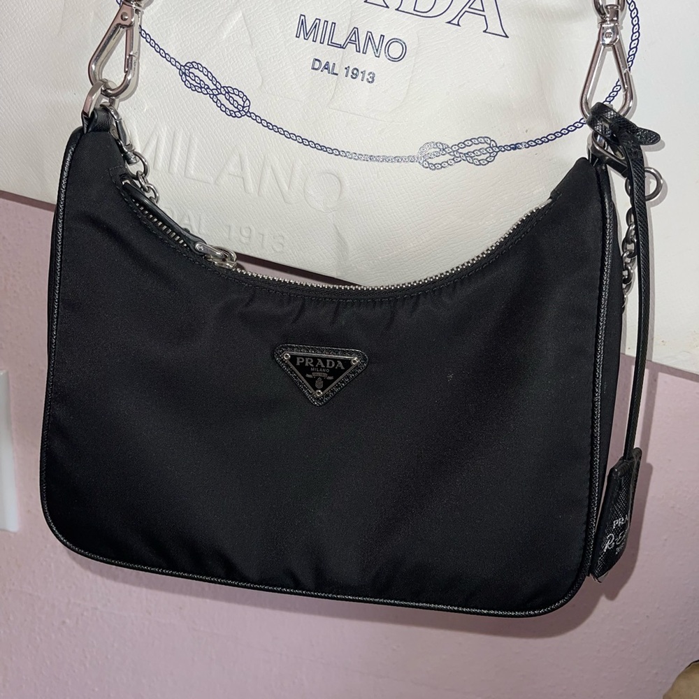 Prada Re-edition 2005 Re-Nylon bag - Picture 5 of 6